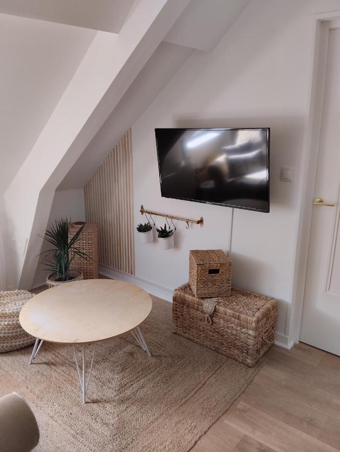 Perle Rare, Appartement Paisible Et Cosy Lamballe Exterior photo